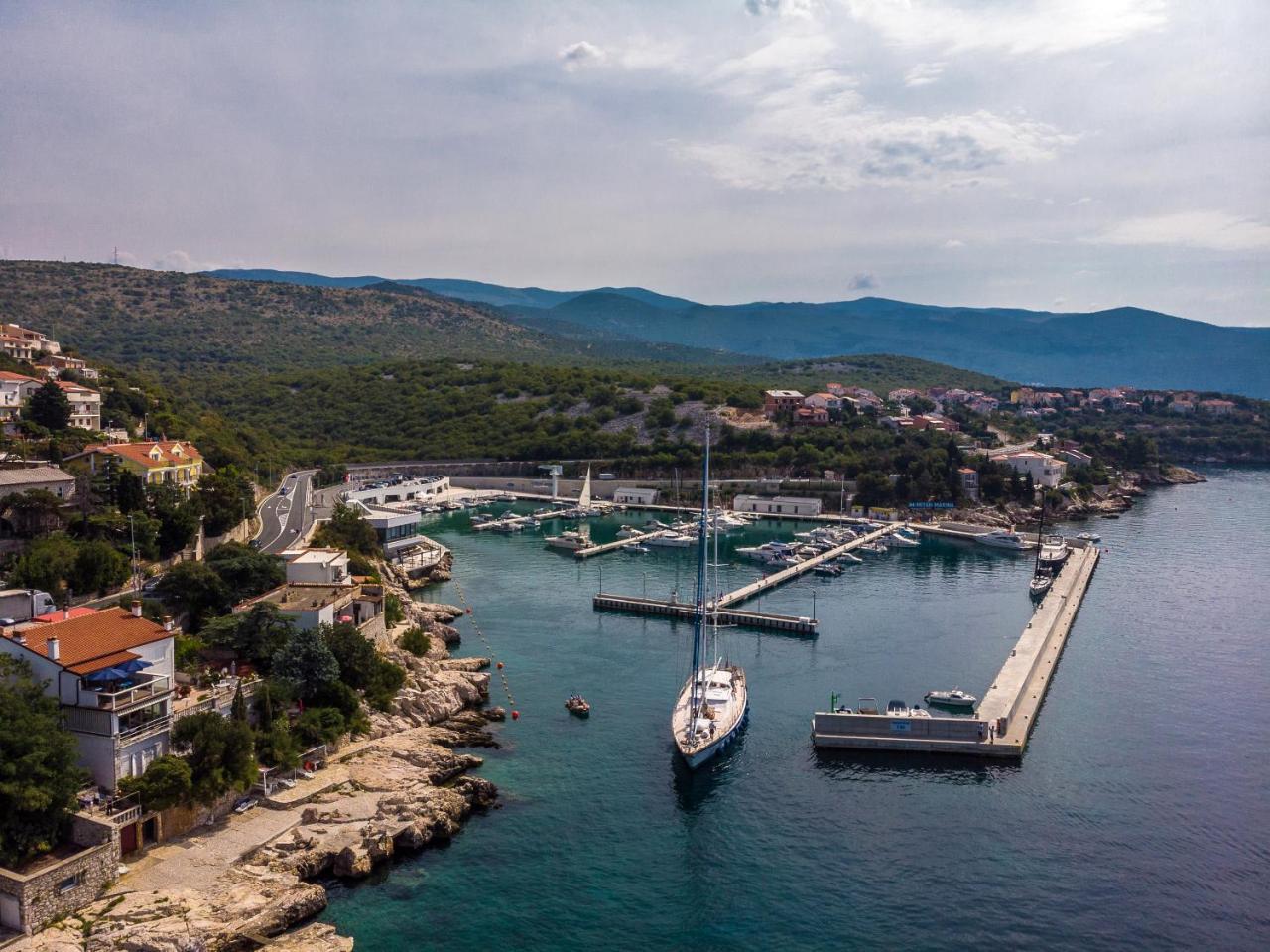 Mitan Accommodation Novi Vinodolski Dış mekan fotoğraf